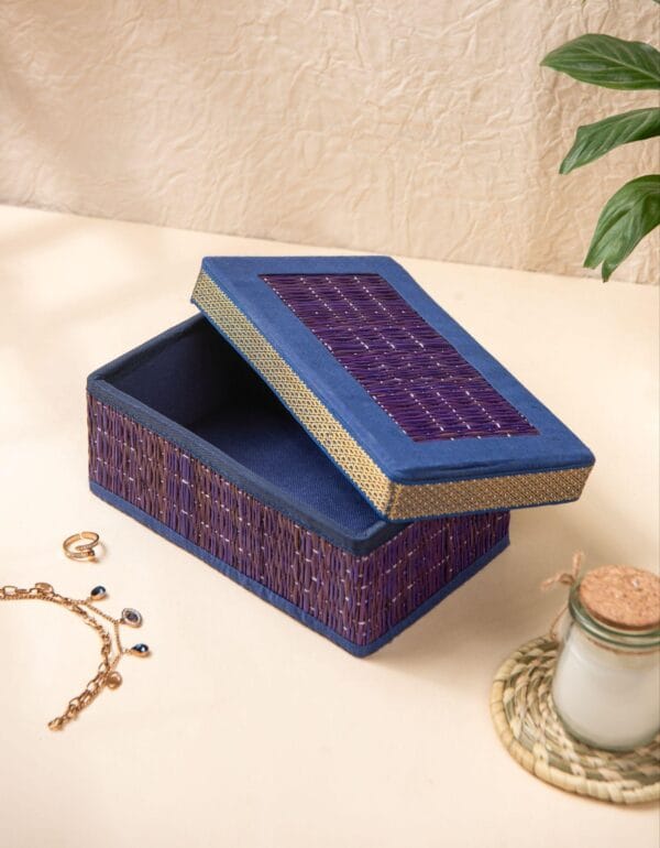Handwoven Blue Jewellery / StorageBox - Image 3
