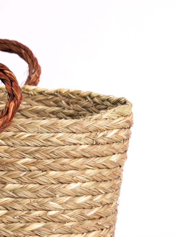 Handwoven Sabai Indoor Planter with handle - Image 2
